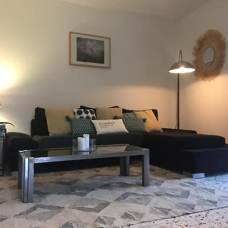 Domaine Sesquier Mas D'exception Iris Сasa de vacaciones *